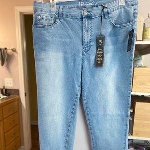 DG2 by Diane Gilman Classic Stretch Signature Ultra Skinny Jean